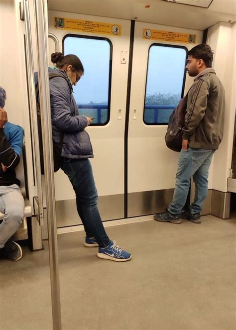 man flashes woman on yellow line of delhi metro twitter thread goes viral india today
