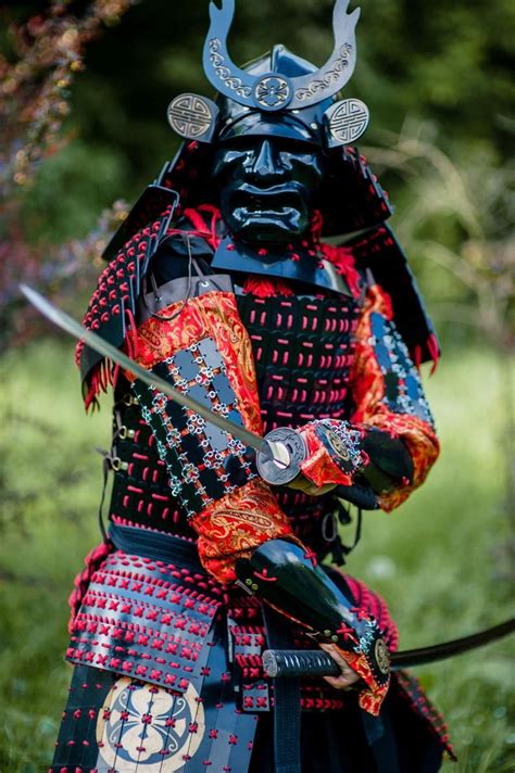 Samurai Full Armor In Samurai Armor Samurai Warrior Samurai Art