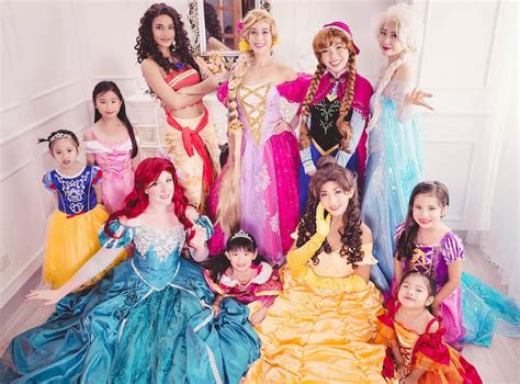 Singapores First Mermaid Syrena Launches New Princess Academy