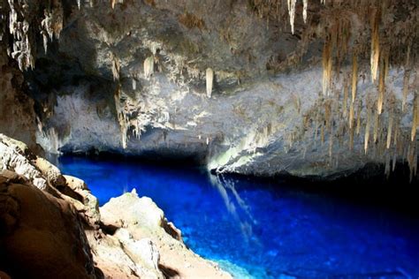 Blue Lake Cave In Brazil The Water Is So Blue Underground Brazil