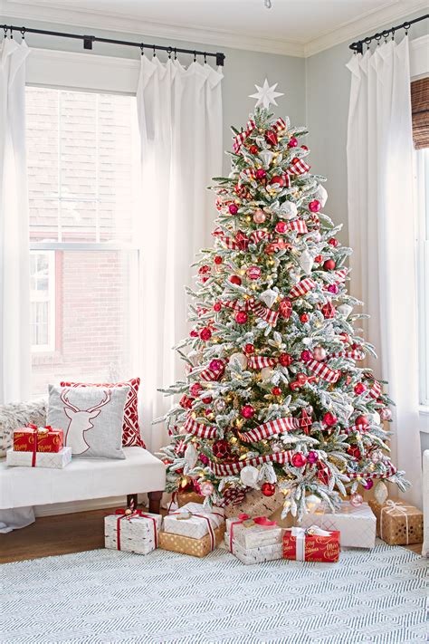 It's the christmas season, the favorite time of year for phoebe saunders, half owner/operator of seeing green flower shop along with her childhood best friend, laurie danes. Creative Christmas Tree Themes | Better Homes & Gardens