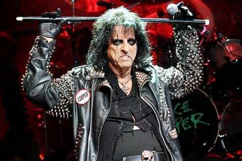 Concert Review Alice Cooper At Birmingham Nia Express And Star