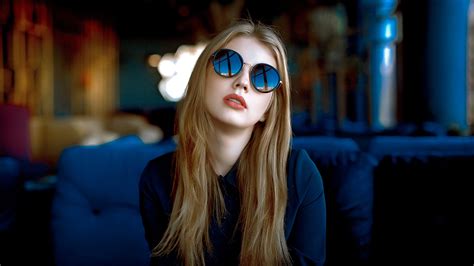 1920x1080 Girl With Sunglasses Laptop Full Hd 1080p Hd 4k Wallpapersimagesbackgroundsphotos