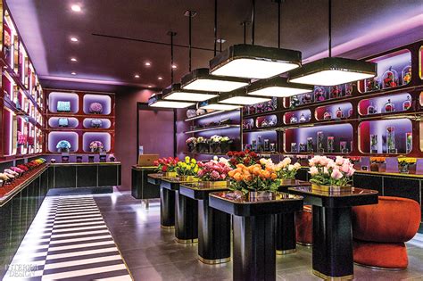 Flowers for weddings, birthdays & events. OnlyRoses Debuts Los Angeles Outpost by Baciocchi Associati