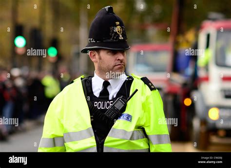 City Of London Police Officer Stock Photo Alamy