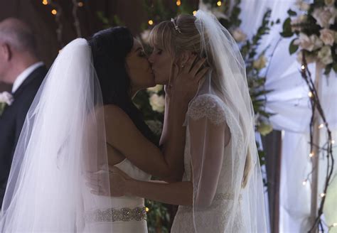 Glee — Santana And Brittany Best Tv Kisses Popsugar Entertainment