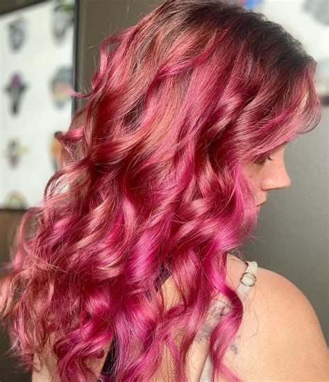 20 Gorgeous Pink Hair Highlights Styles Hairstylecamp