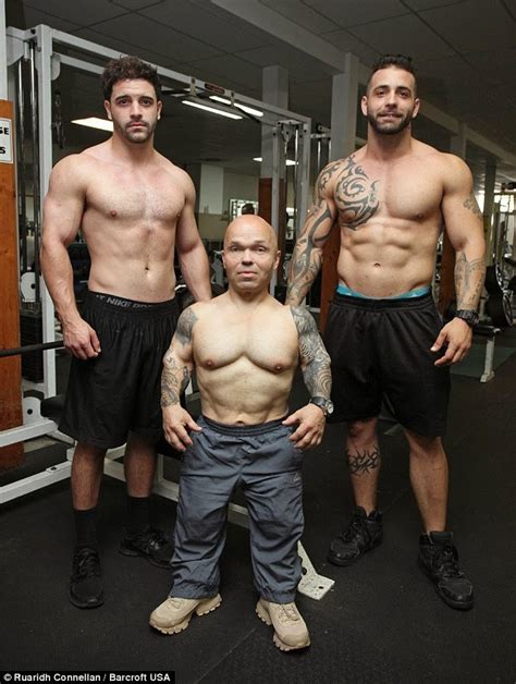 Photos Dwarf Bodybuilder Finds Love With 6 3 Woman Even Though They
