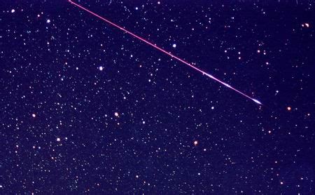 Maybe you would like to learn more about one of these? 组图：2001年狮子座流星雨精美照片(18)_科学探索_科技时代_新浪网