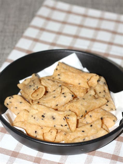 Kuzhalappam Recipe Crunchy Snack Snazzy Cuisine