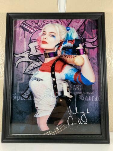 Margot Robbie Harley Quinn Autographed 8x10 Reprint Framed Suicide Squad 3864016483