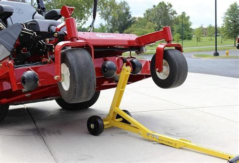 5 Handy Lawnmower Lifting Jacks For Zero Turn And Traditional Mowers