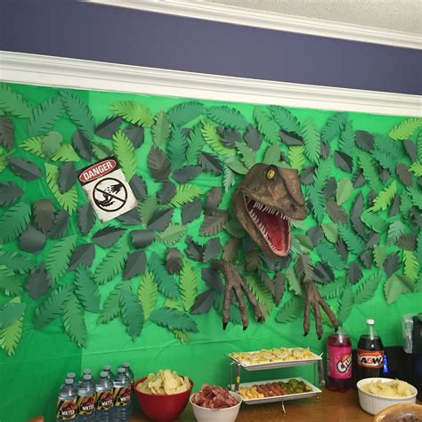 Related searches for party decoration ideas: Jurassic world party | Jurassic park birthday party ...