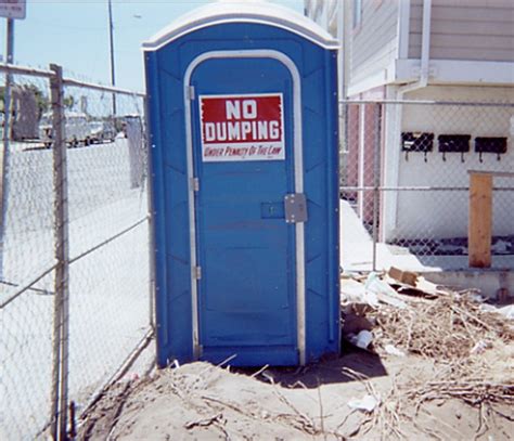 What A Dump 15 Out Standing Porta Potties Urbanist