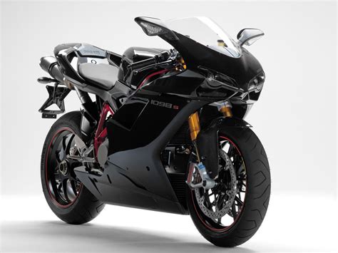 Although ducati is now owned by automobili lamborghini, the bologna company is regarded as the ferrari of the motorcycle world. All Sports Bikes: Ducati 1098s 2011