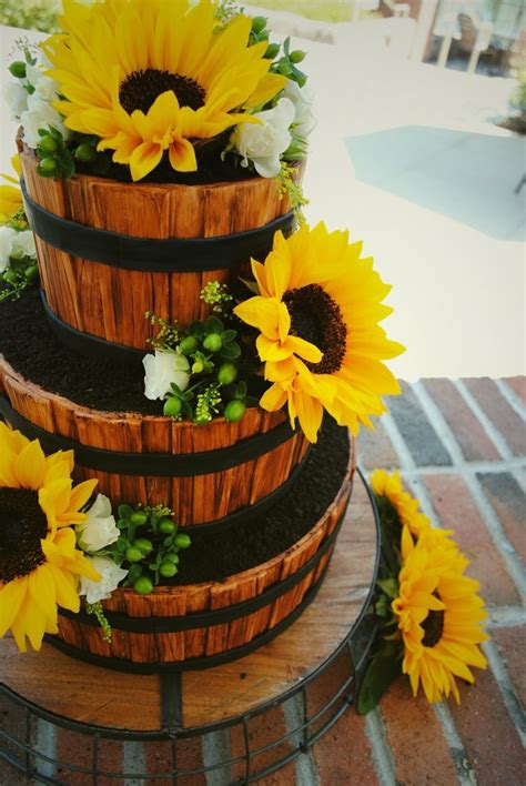 Rustic 2 Tier Sunflower Wedding Cake Nanathai Speakscraps