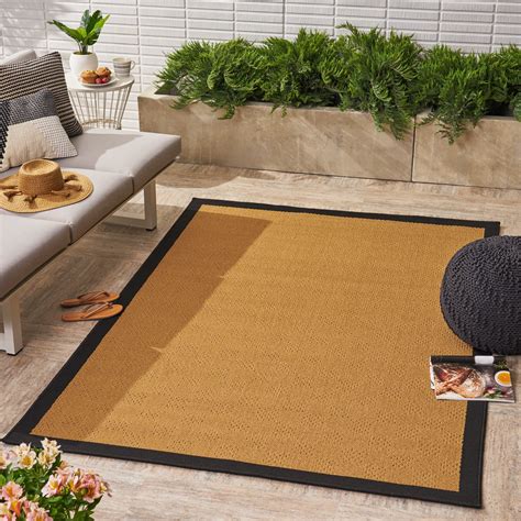 It's easy on the feet and easily cleaned with a damp cloth. Indoor/ Outdoor Border 5 x 8 Area Rug, Black,Beige ...
