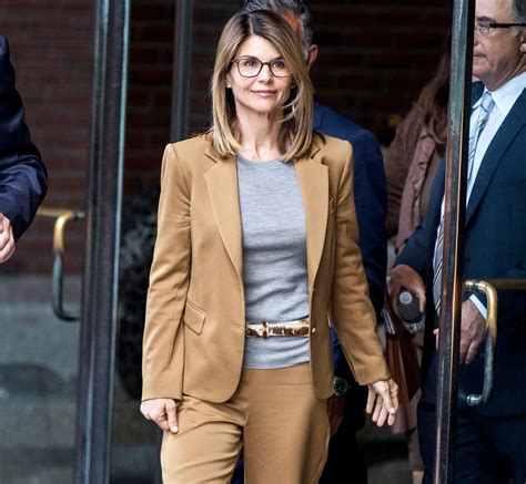 lori loughlin pleads not guilty to charges in college admissions scandal