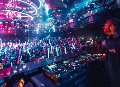 The Biggest Nightclubs In Vegas Are Shutting Down Indefinitely In 2020