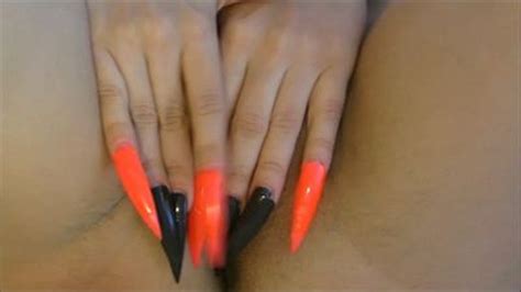 Michelle Branlette Adore Handjobs Pussy Open With Nails And Close Up