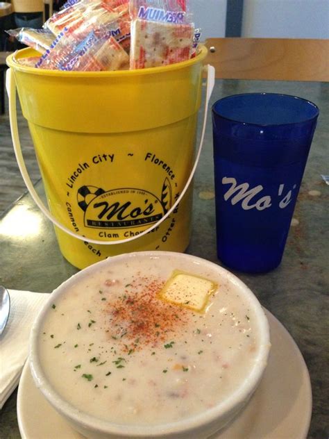 Mo's restaurant, cannon beach resim: Mo's Seafood Restaurants in Newport, Florence, Otter Rock ...