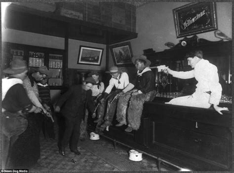 19th Century Photos Reveal The World Of Wild West Saloons Saloon