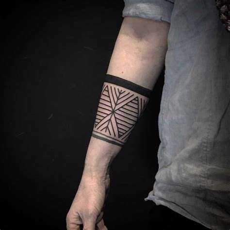 Compass Arrow Tattoo By Nedielko