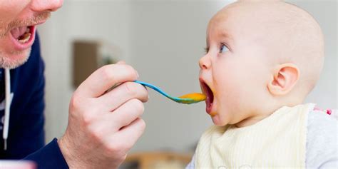A Guide To Weaning Your Baby