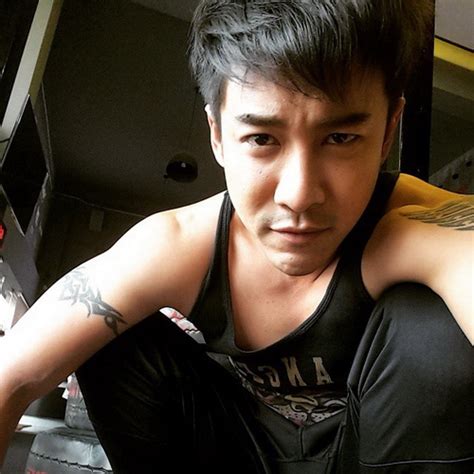 กันต์ กันตถาวร ( กันต์ กันตถาวร ) บอย พิษณุ เครียด !! โดนแฟนคลับโรคจิตตามก่อกวน