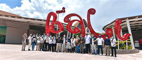 Sampai di bali jam 12:30 siang. Wow! BMI Tour and Travel Buka Trip Libur Hemat ke Bali dan ...