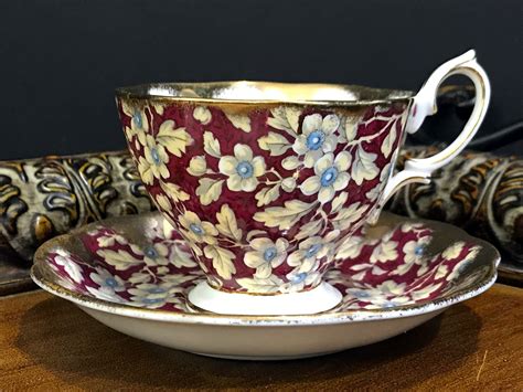 royal-albert-brocade-chintz-tea-cup-and-saucer,-heavily