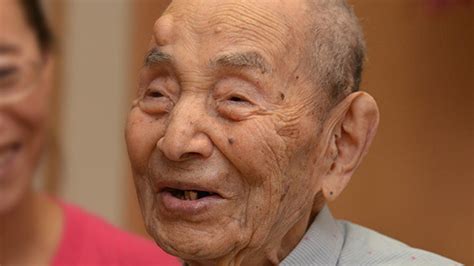 E morto l uomo più vecchio del mondo aveva 112 anni