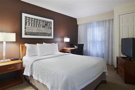 Use our detailed filters to find the perfect place, then get in touch with the property manager. 2 Bedroom Suite Hotel Greenville Sc, Please follow me for ...