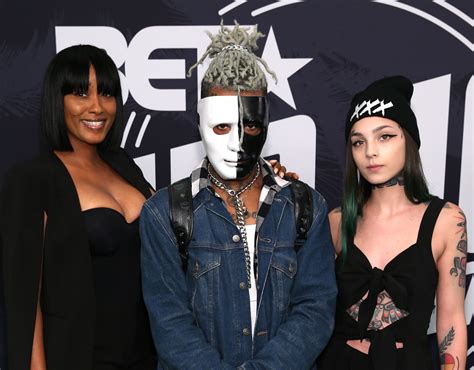 Phillip got lost on his way to college. XXXTentacion's Fans Don't Want His Ex-Girlfriend At Late ...