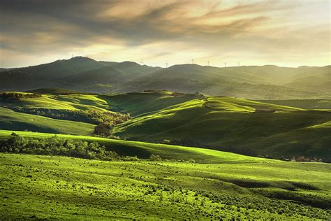 Tuscany Spring Rolling Hills On Sunset Rural Landscape Green