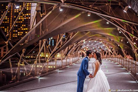 We did not find results for: Wedding in Singapore: Gardens by the Bay photo shooting