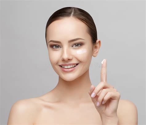 Beautiful Woman With Clean Fresh Skin Stock Image Image Of Clean
