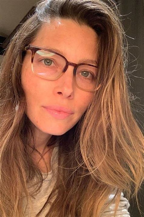 Jessica Biel Posted A Selfie With No Makeup Or Filter And She Is