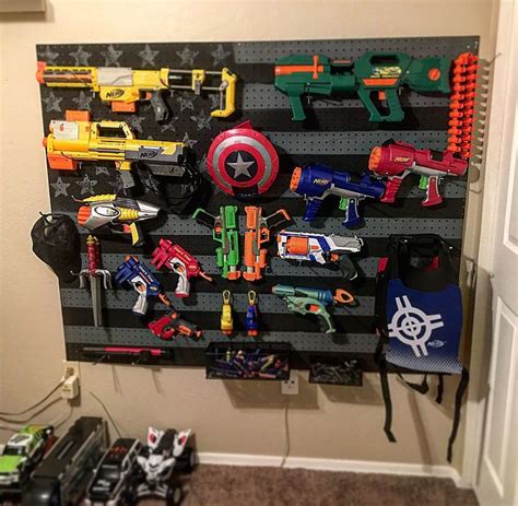 Nerf element (disk shot) mod. American flag Nerf gun rack | Nerf gun storage, Kids room organization, Nerf guns