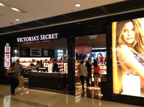 Victoria secret malaysia price, harga; Victoria Secret, IFC Mall. Hong Kong | Stores | Pinterest ...