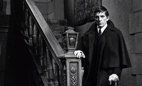 Classic Tv Series Dark Shadows Making A Return At The Cw With Dark