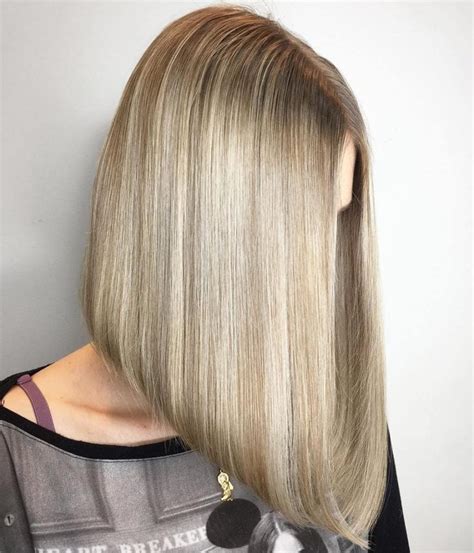 Whether you have thick or fine hair, we've rounded up the best celebrity short haircuts and styles you need to try. Long Bob (Lob) haircuts and hair colors 2021