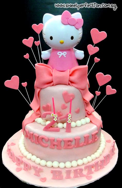 The character was originally aimed at preadolescent girls and is still a favorite among them even after almost four decades. Sweet Perfection Cakes Gallery: Code HK40 - Hello Kitty ...