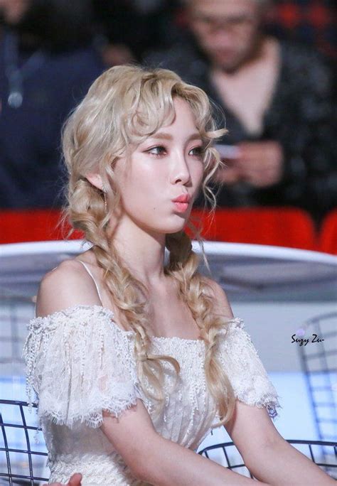 Female Idols Who Slay With Luxurious Curly Hair Koreaboo