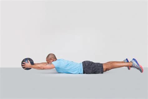 25 Must Try Medicine Ball Exercises Greatist