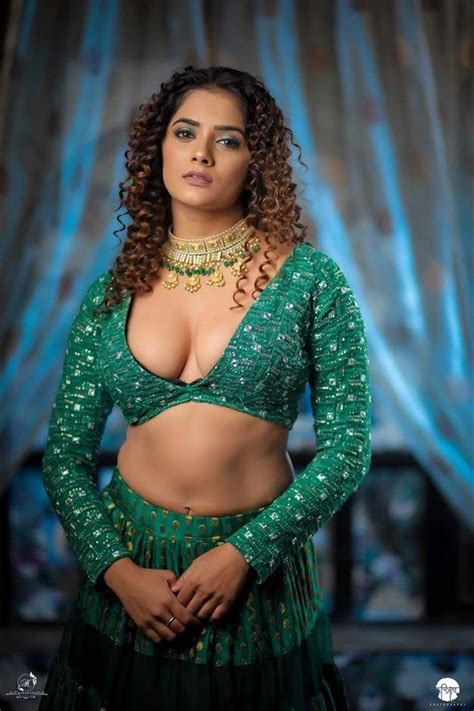 Bhagyashree Mote Sets Fire On Internet With Deep Neck Dress मराठीshoots