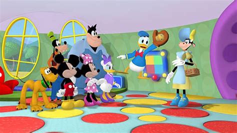 Clubhouse Donald S Clubhouse Mickey Leaves Donald In Charge Of