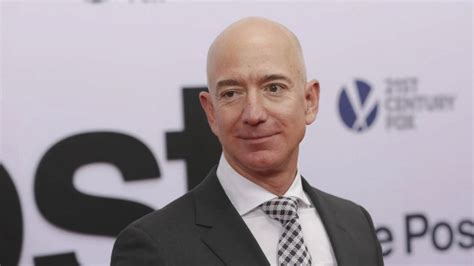 Jeff Bezos Accuses National Enquirer Of Extortion Good Morning America