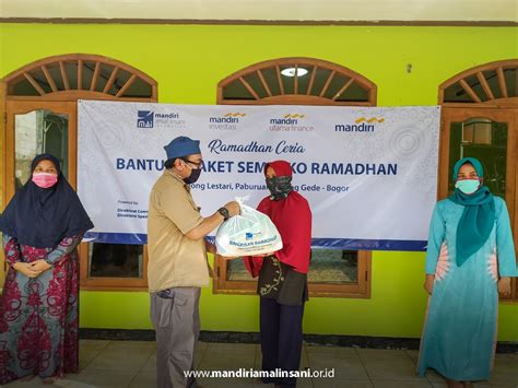 Distribusi Paket Sembako Ramadhan Untuk Warga Bojong Gede Bogor