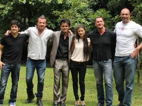 Saiful apek, fasha sandha, yusry, aznil hj nawawi, basri. cinema.com.my: Yusry releases "Vikingdom" video statement